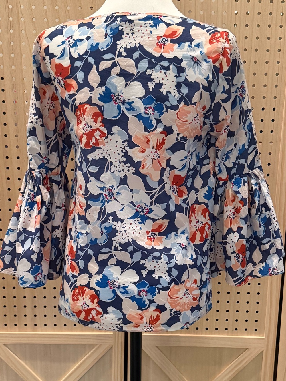Jane and Delancey Navy Floral Bell-Sleeve Top with Coral Accents - Picture 2 of 2